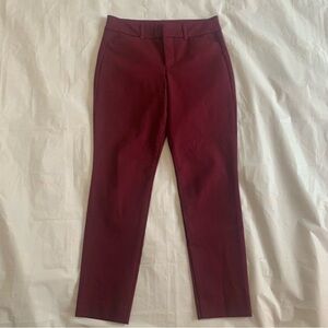 ✨ Elevate Elegance with Burgundy Hi-Rise Pixel Slim Pocket Pants! ✨